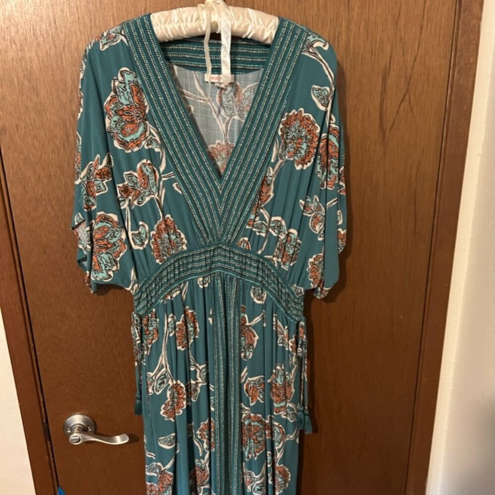 Knox Rose green maxi dress